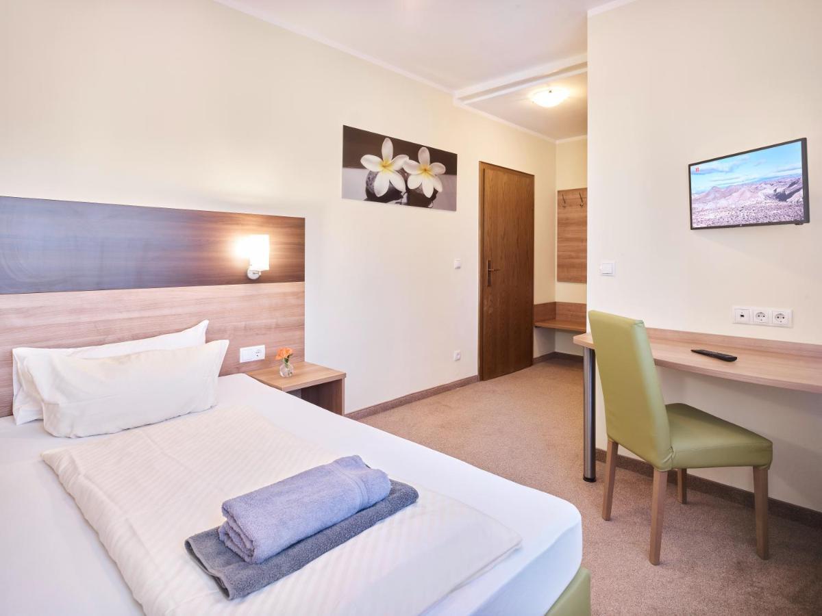 Hotel Portofino à Bonn Extérieur photo